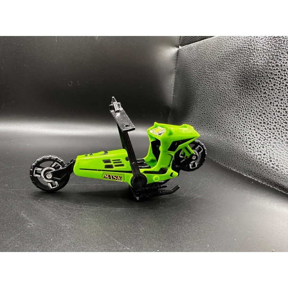 Vtg Kenner 1980s M.A.S.K. Condor green helicopter‎ motorcycle.  No figure READ